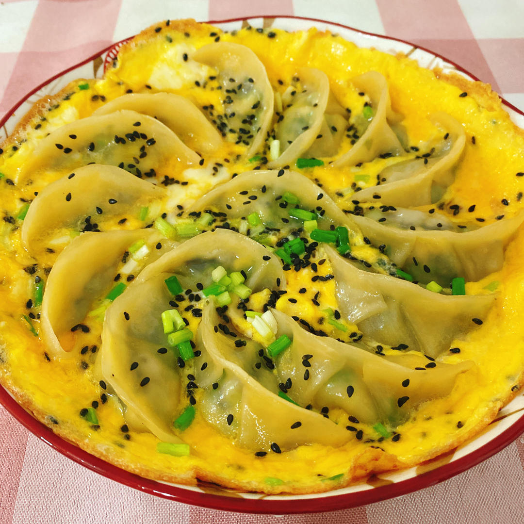 鸡蛋抱煎饺