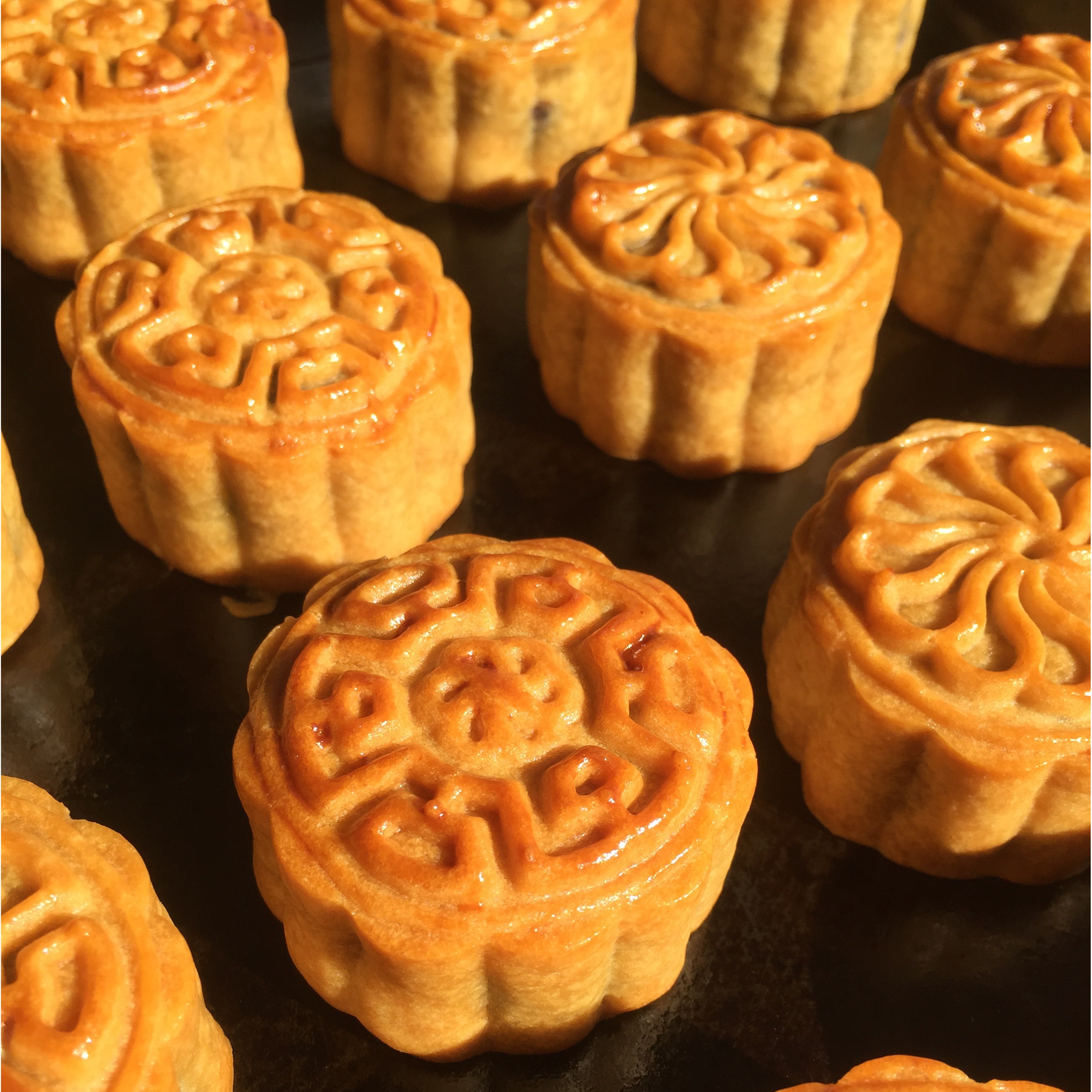 广式月饼——蛋黄莲蓉月饼