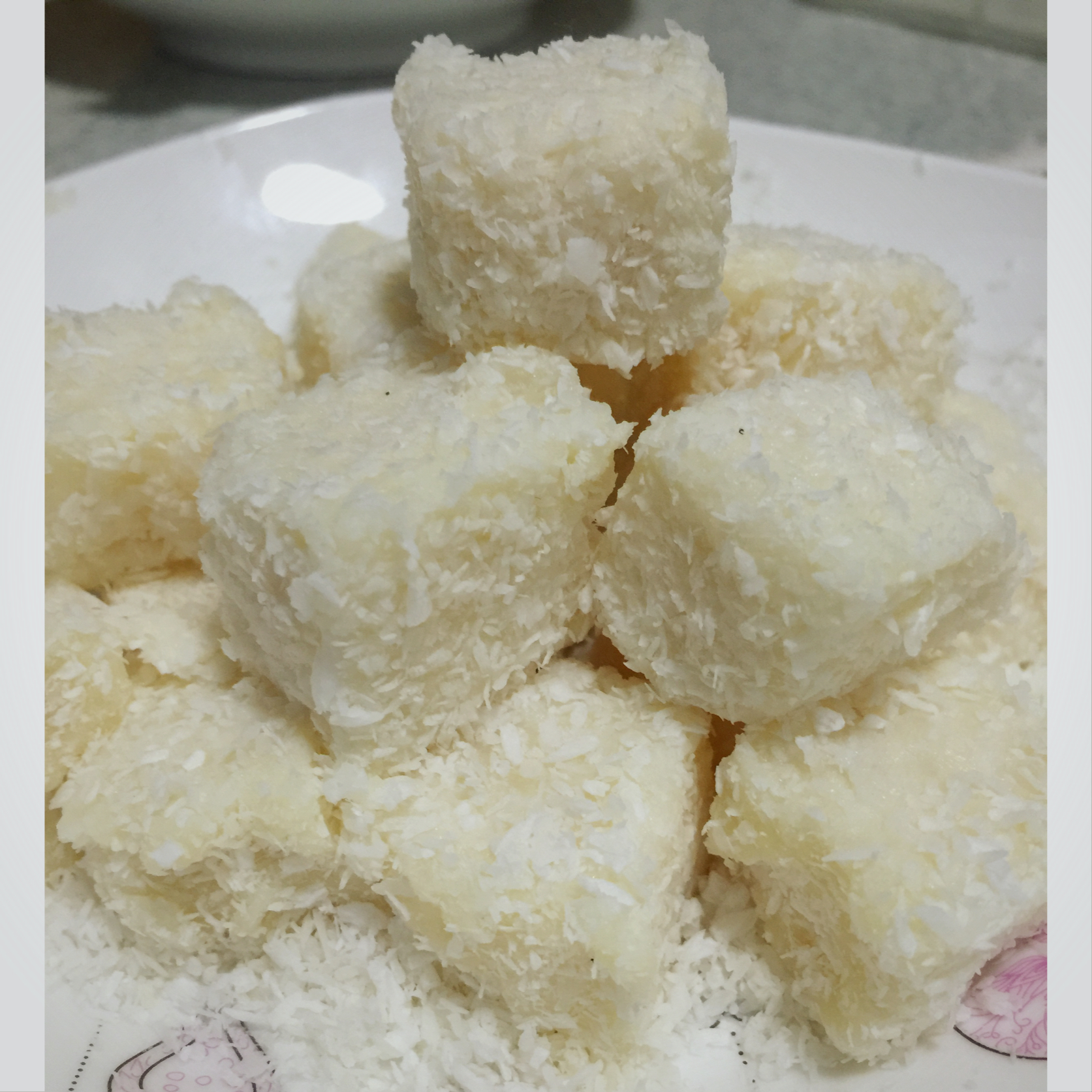 牛奶椰丝小方