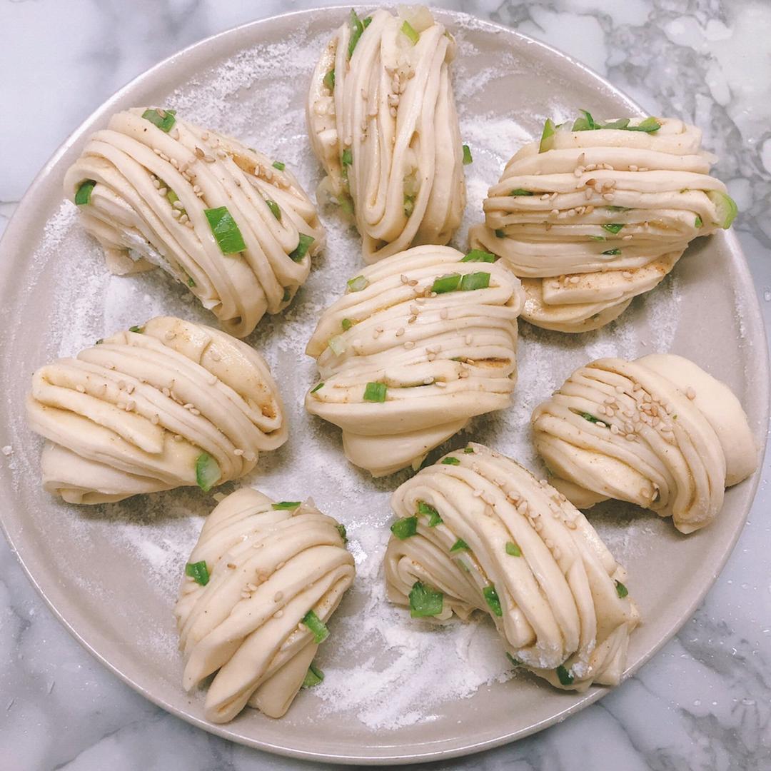 小花卷（详细步骤图）