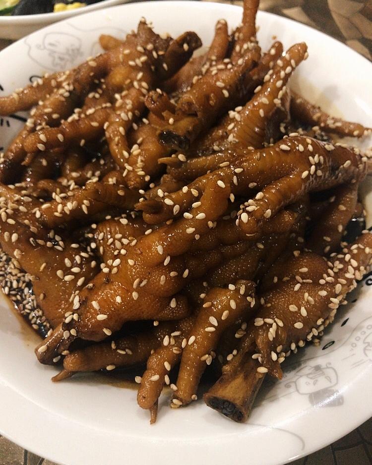 秘制红烧鸡爪