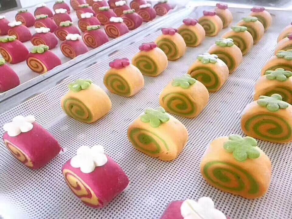 蔬菜馒头花卷