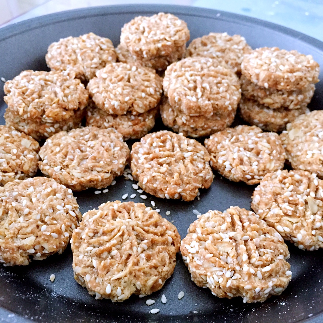 黑芝麻燕麦高纤饼干（无添加，另含植物油减脂配方）