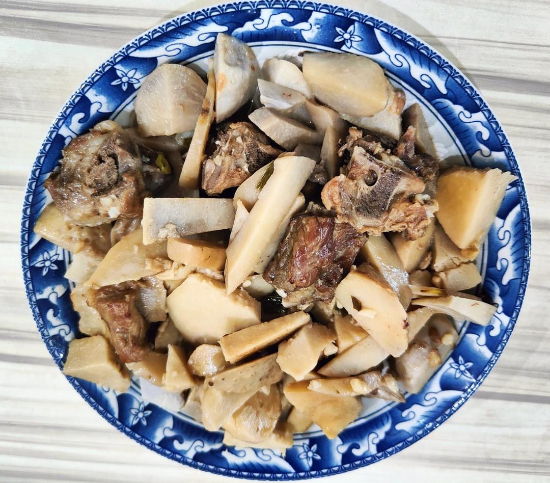 芋儿烧排骨