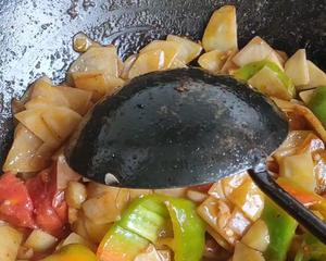 尖椒炒土豆的做法 步骤1