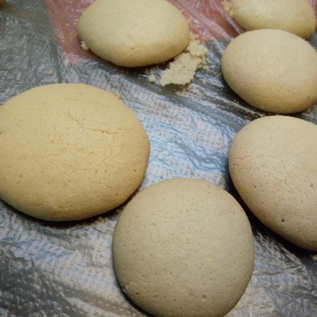 马卡龙（法式蛋白霜）