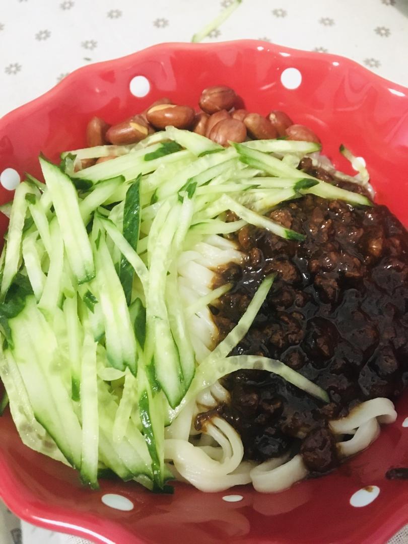 炸酱面