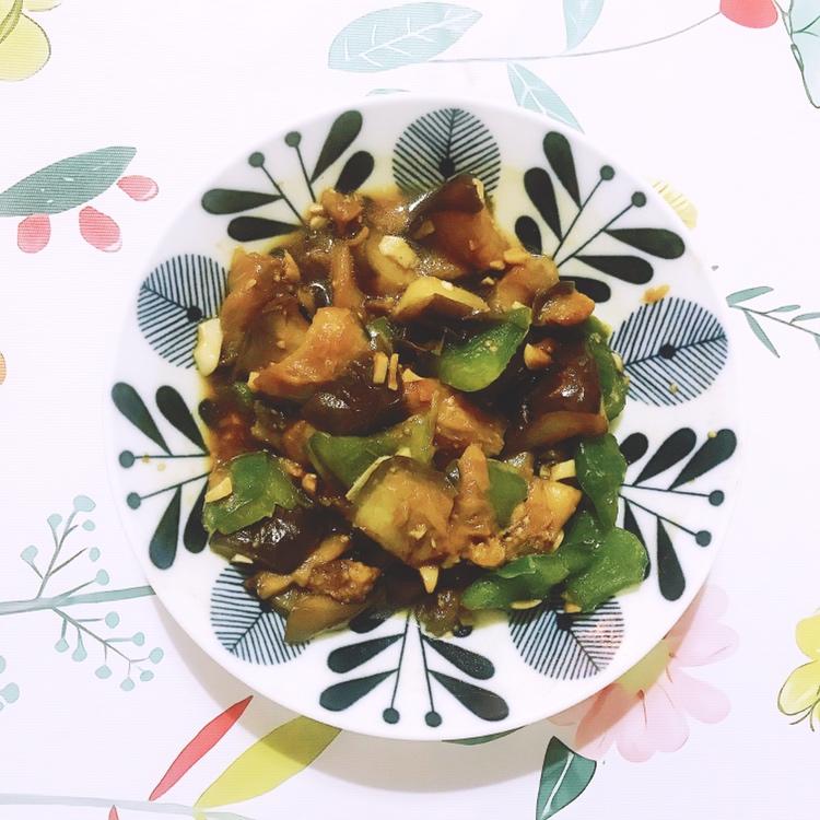 红烧茄子，好吃到舔盘子