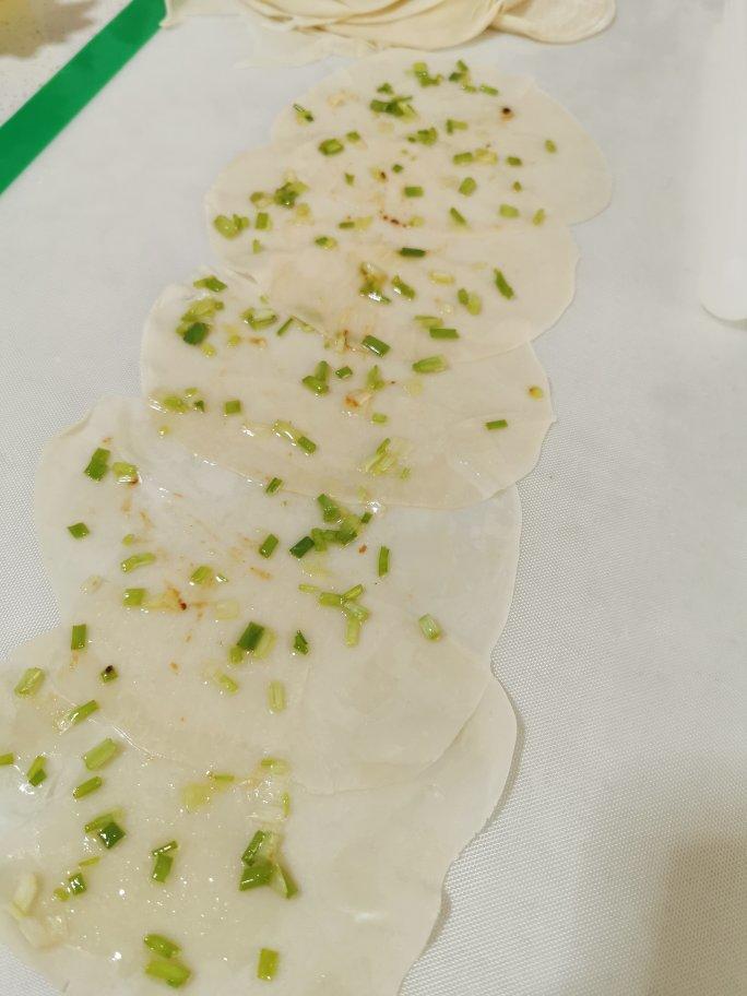 饺子皮葱油饼