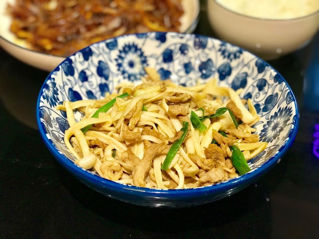 白玉菇炒肉