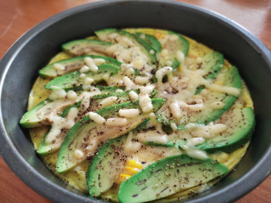 牛油果奶酪烘蛋（avocado frittata with cheese）