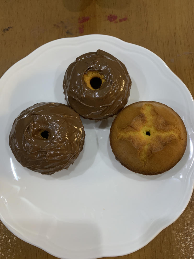 巧克力甜甜圈🍩（烤箱版）