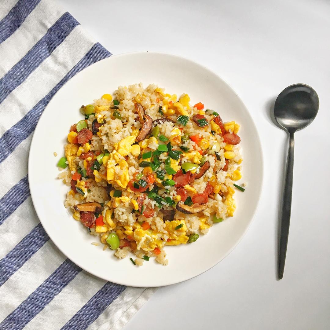 azzang做的腊肠炒饭