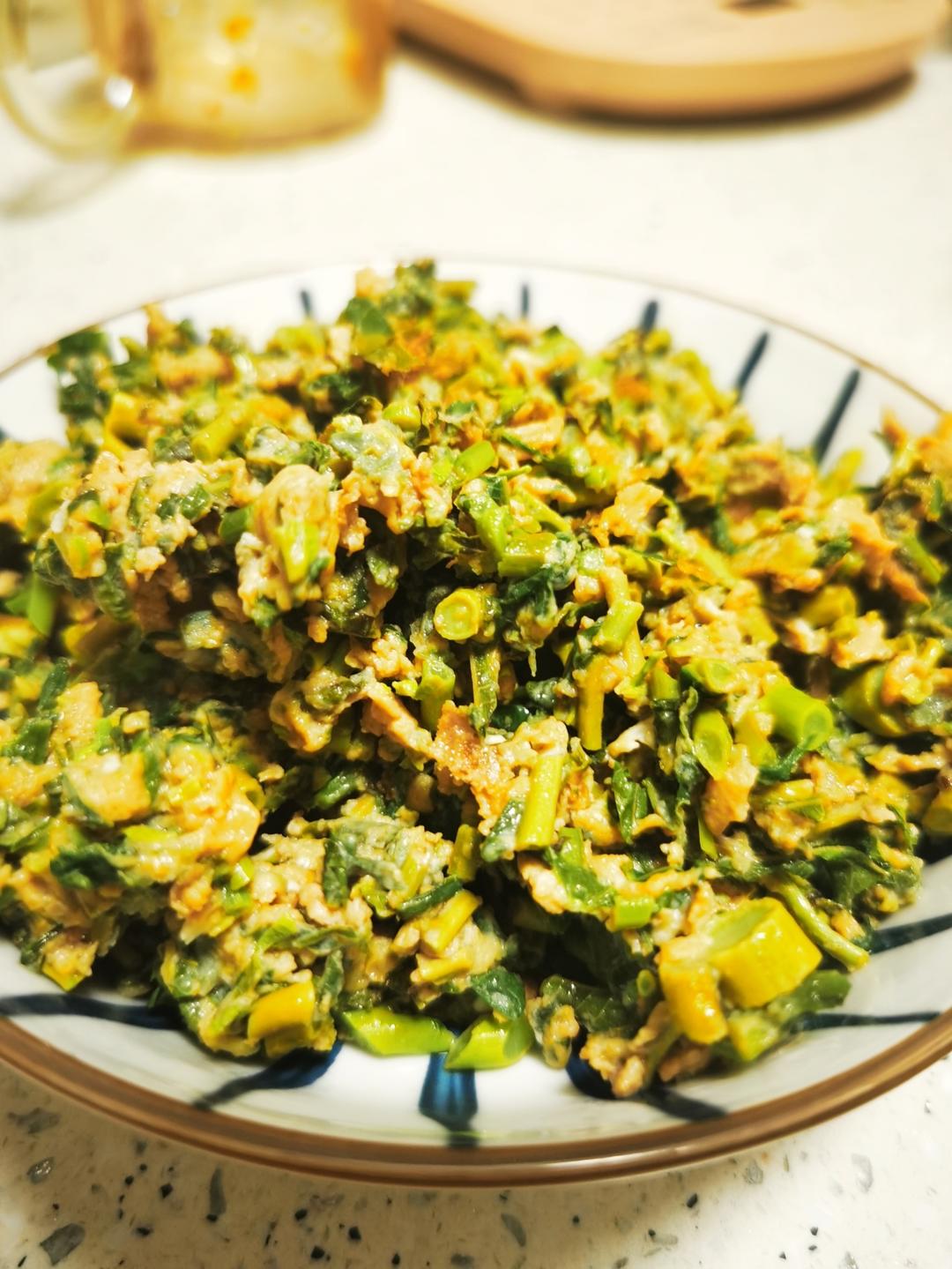 香椿芽炒鸡蛋
