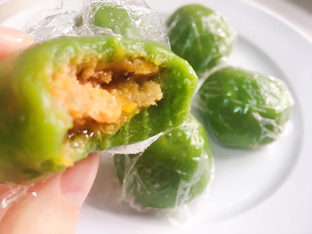 香糯可口的青团