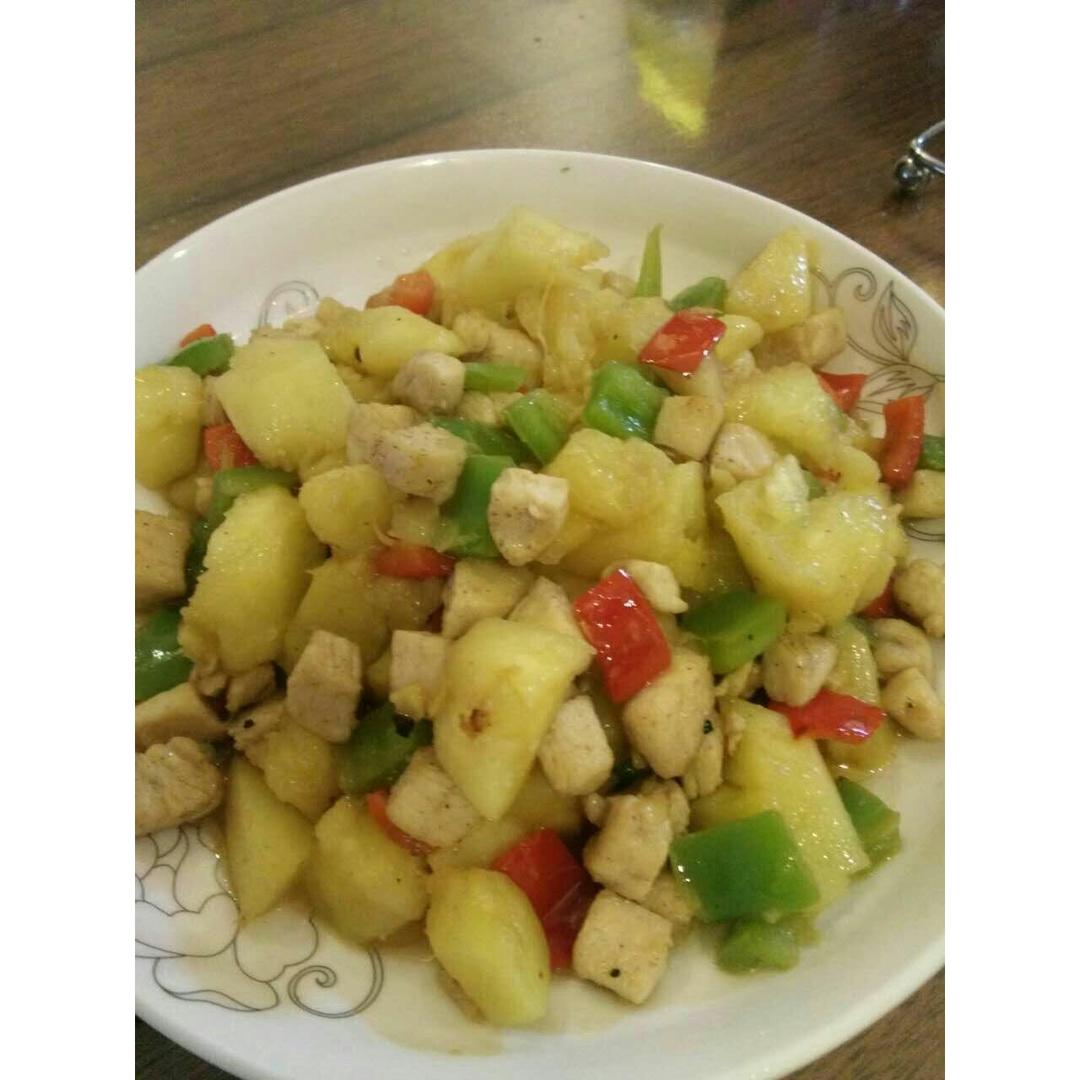 菠萝炒鸡丁