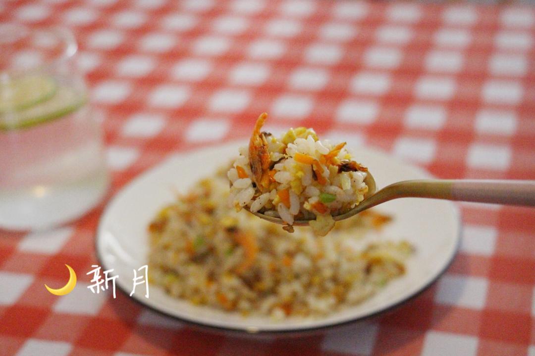 磷虾干蛋炒饭的做法 步骤8