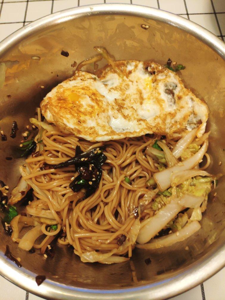 10分钟搞定的一碗葱油拌面