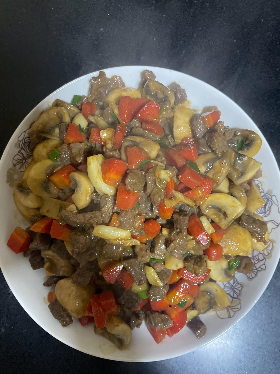 蒜香口菇牛肉粒