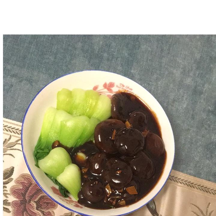 浇汁香菇油菜