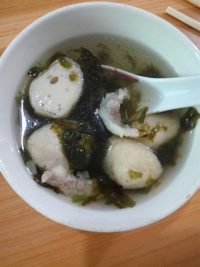 肉丸紫菜蛋花汤