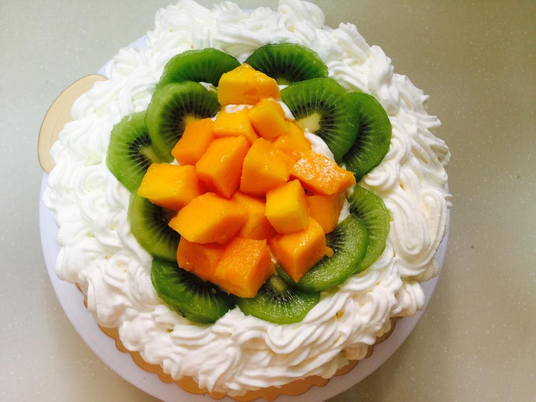 淡奶油裱花蛋糕