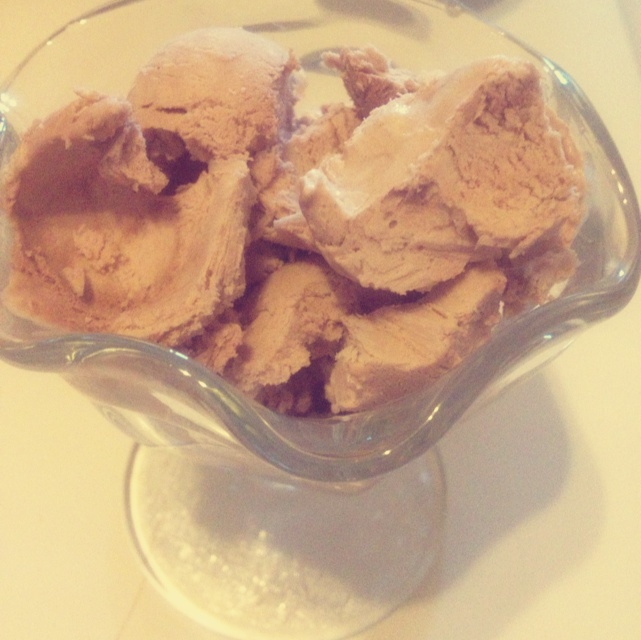 不用搅拌就可以香滑的冰淇淋