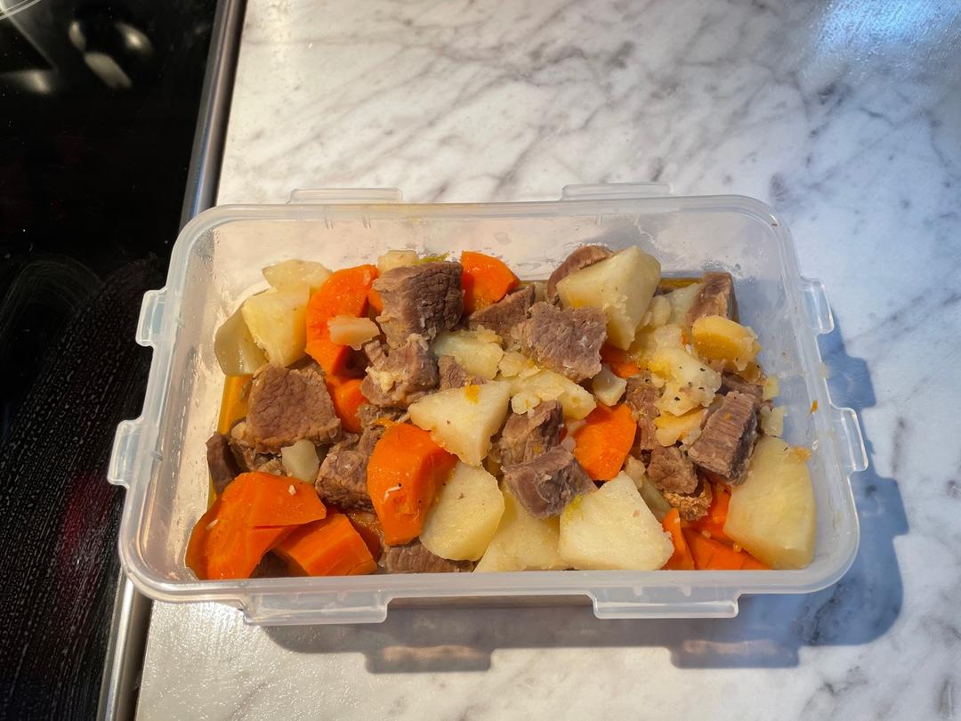 土豆胡萝卜牛肉