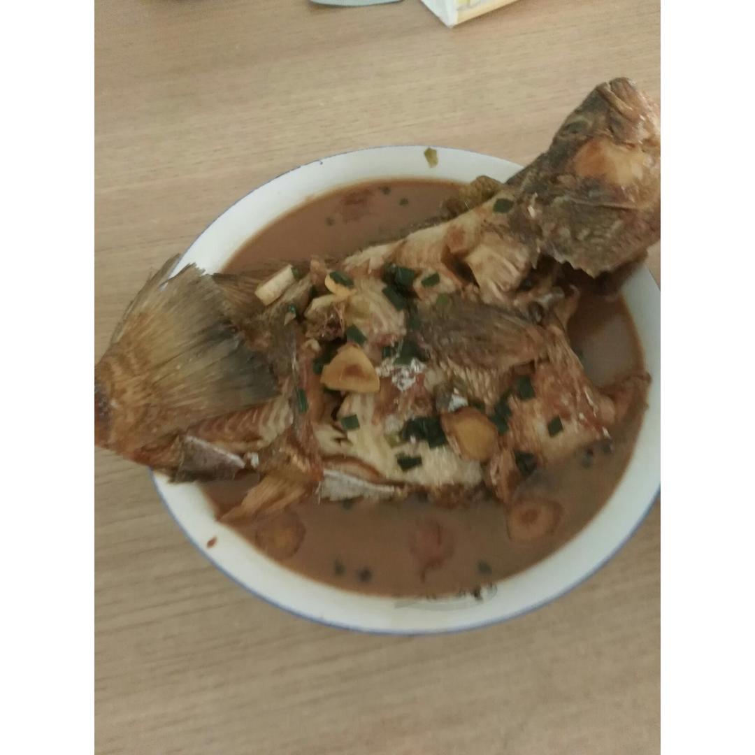 红烧鲈鱼