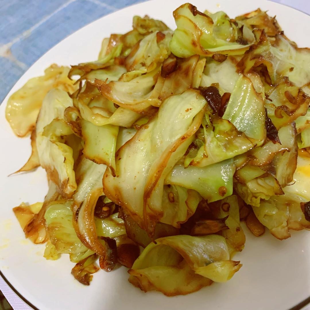 厨师长教你：“手撕包菜”的家常做法,简单又不失美味