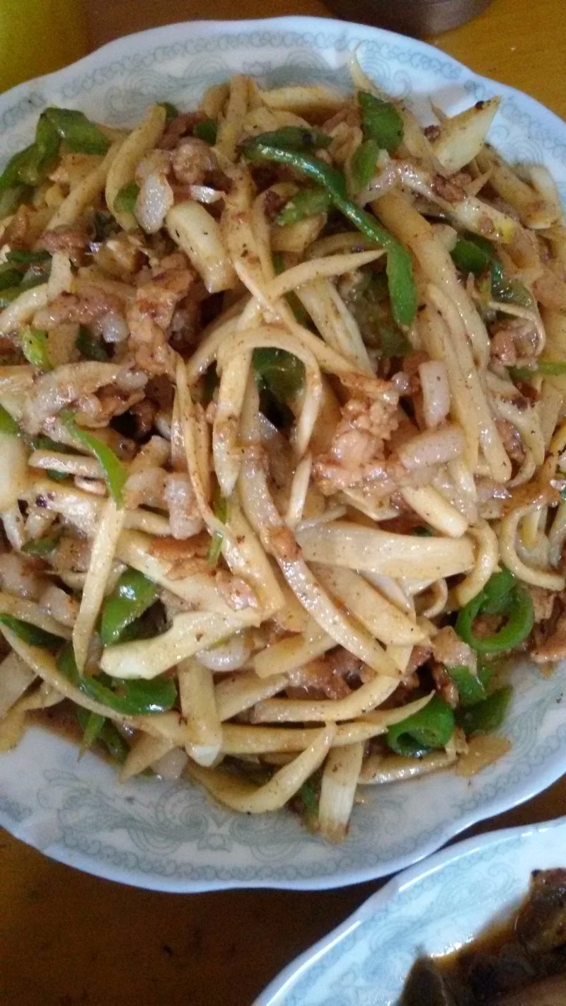 茭白青椒炒肉丝