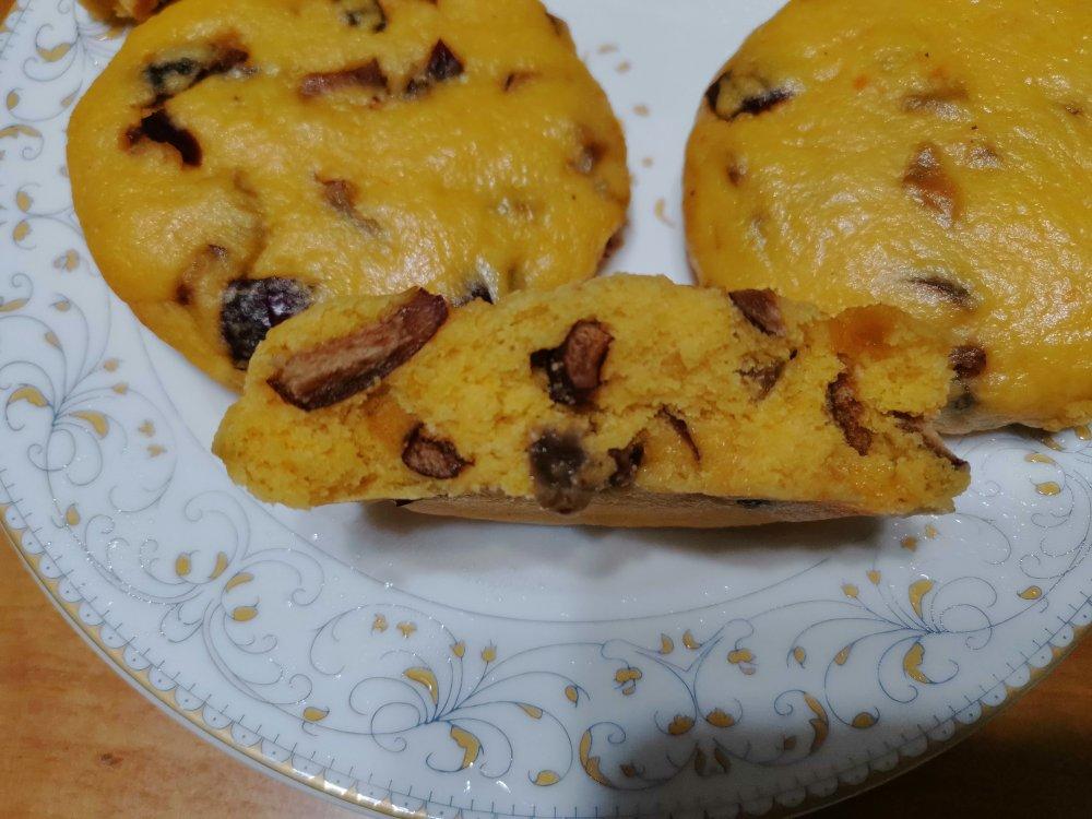 比糕点还美味的粗粮——玉米南瓜半发面小饼
