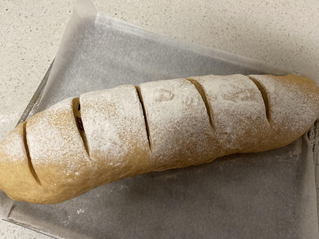 大列巴面包（欧包）（口感耐嚼，满满的坚果香）