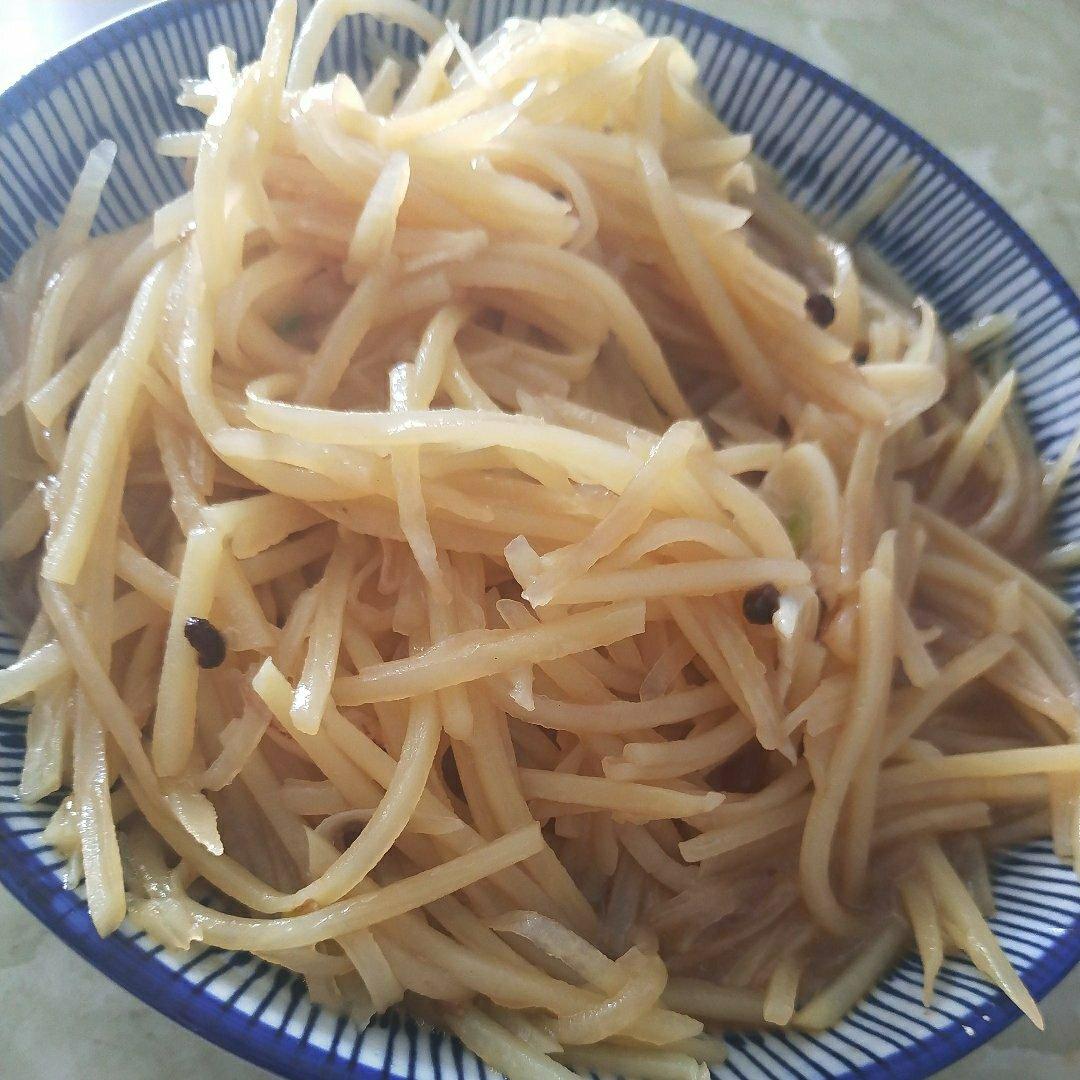 在家也能做出馆子味儿的醋溜/炝炒/酸辣土豆丝（就是那道看似简单，实则步步玄机的土豆丝）