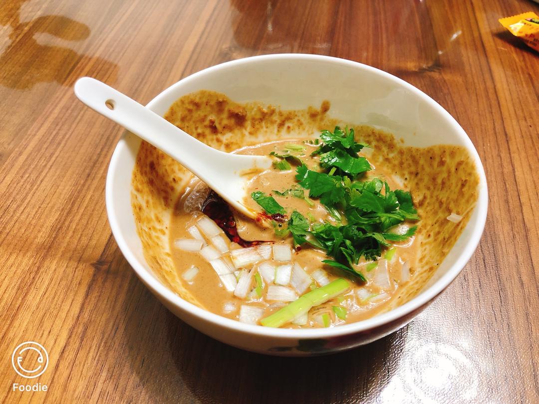涮羊肉必备麻酱蘸料的做法