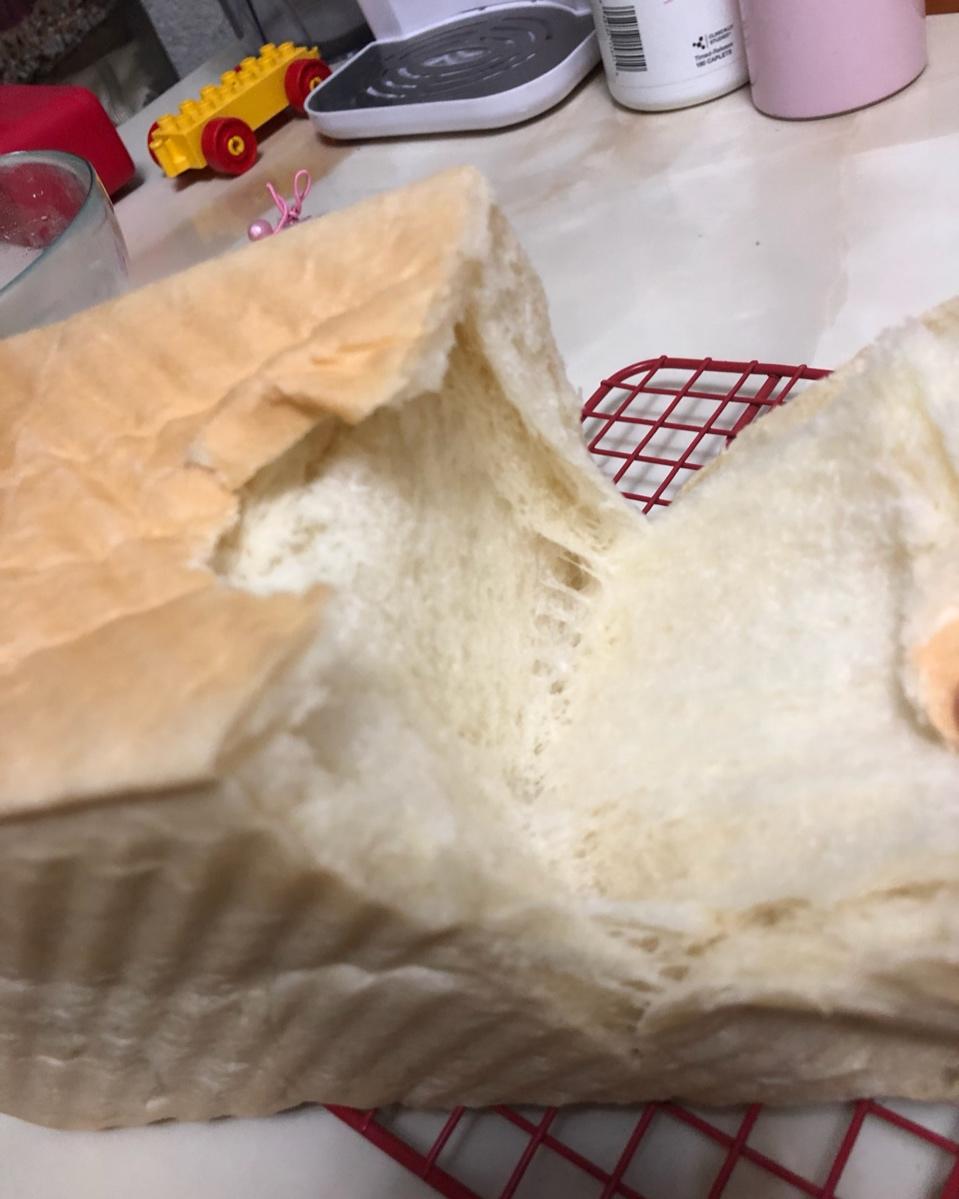 《Tinrry+》软绵绵的白吐司