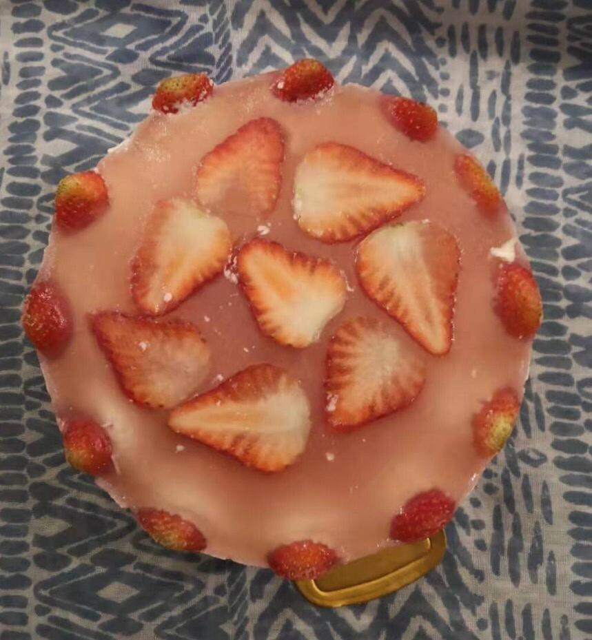 草莓素芝士蛋糕（6寸）