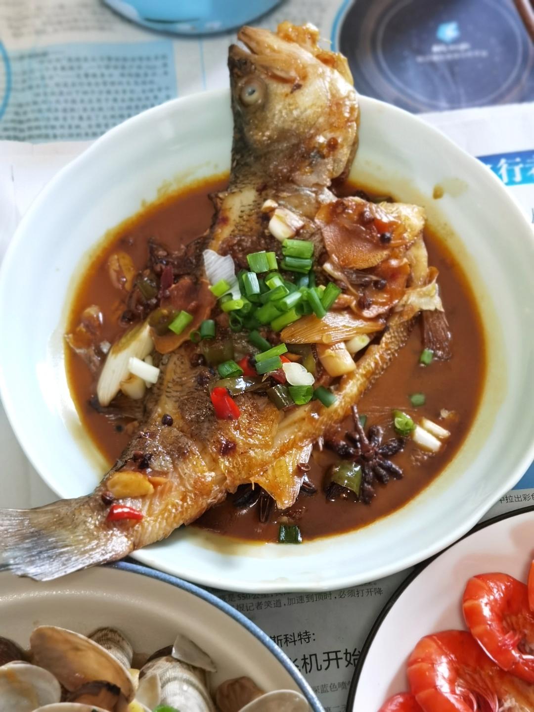 红烧鲈鱼