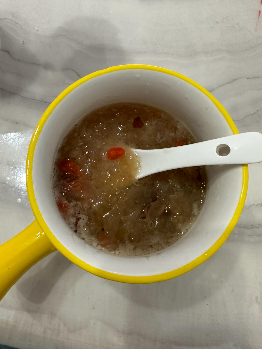 怎样煮出胶的银耳羹
