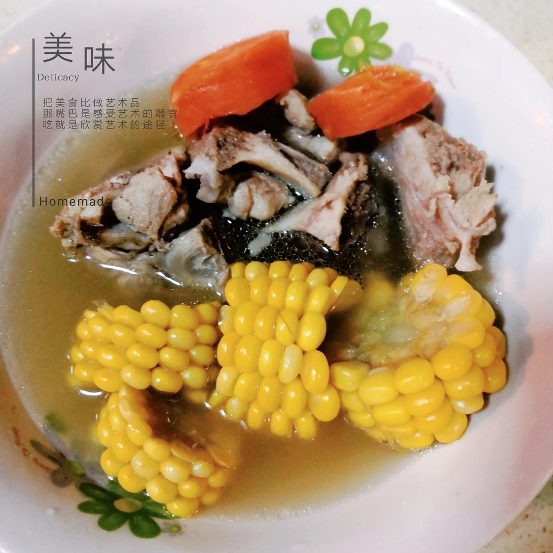排骨玉米汤