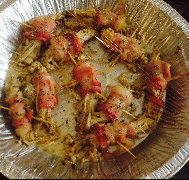 香烤培根金针菇卷