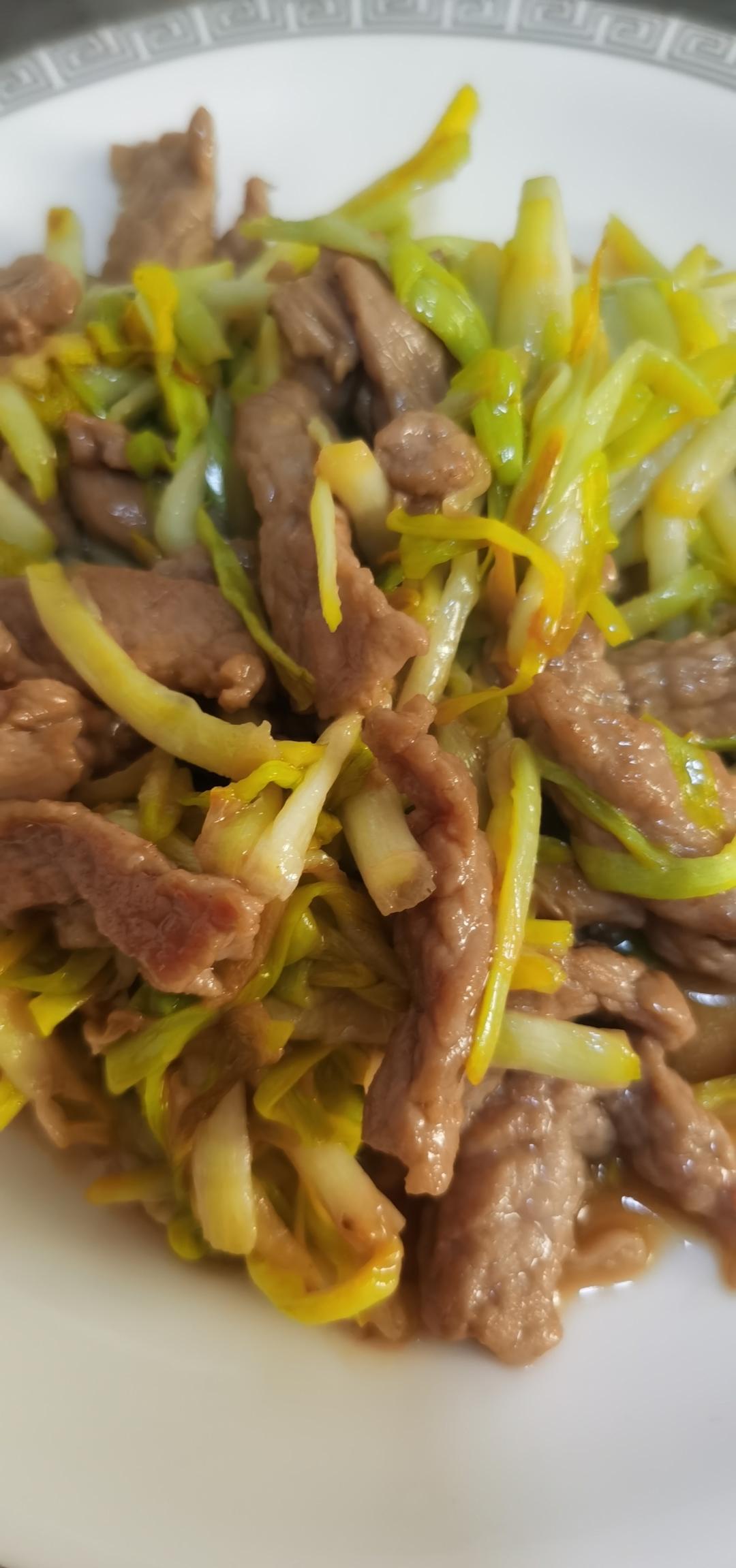 蒜黄炒肉丝