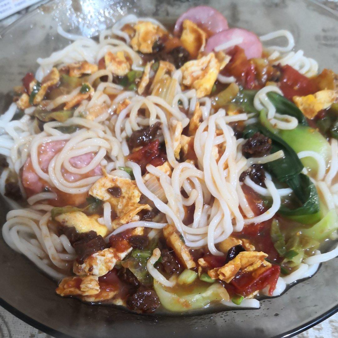 西红柿鸡蛋手擀面