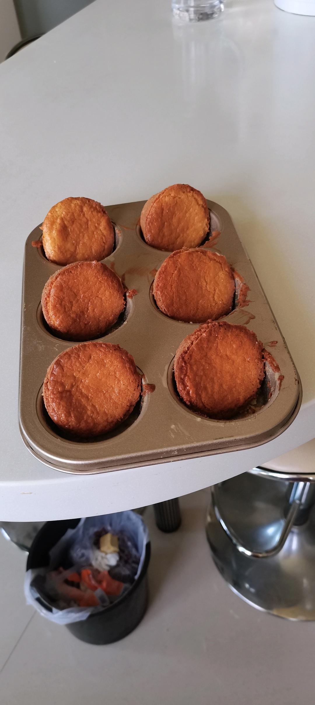 脆皮老式鸡蛋糕
