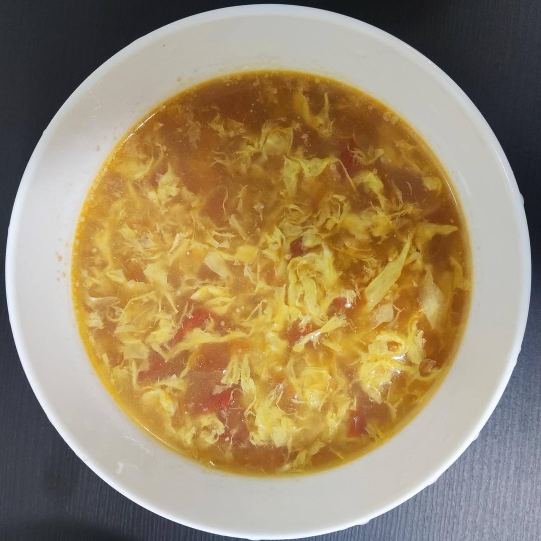 【跟我做不会错】简单又好喝的西红柿鸡蛋汤，家常又营养哦