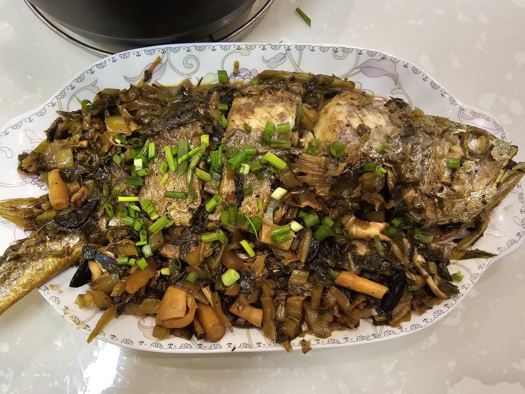 【免煎炸不破皮】家烧雪菜大黄花鱼