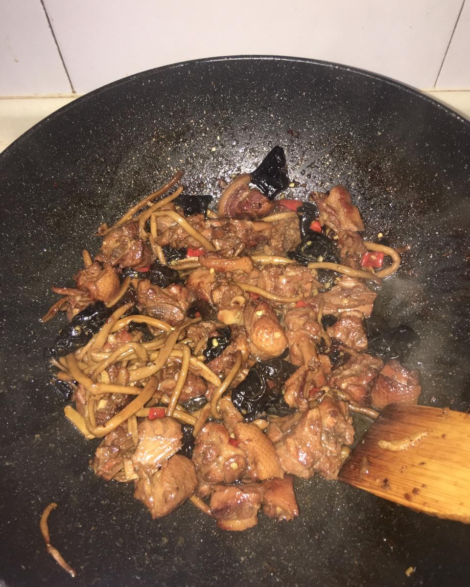 香辣啤酒鸭