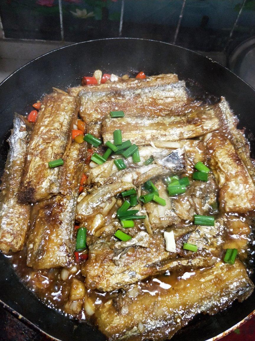 红烧带鱼