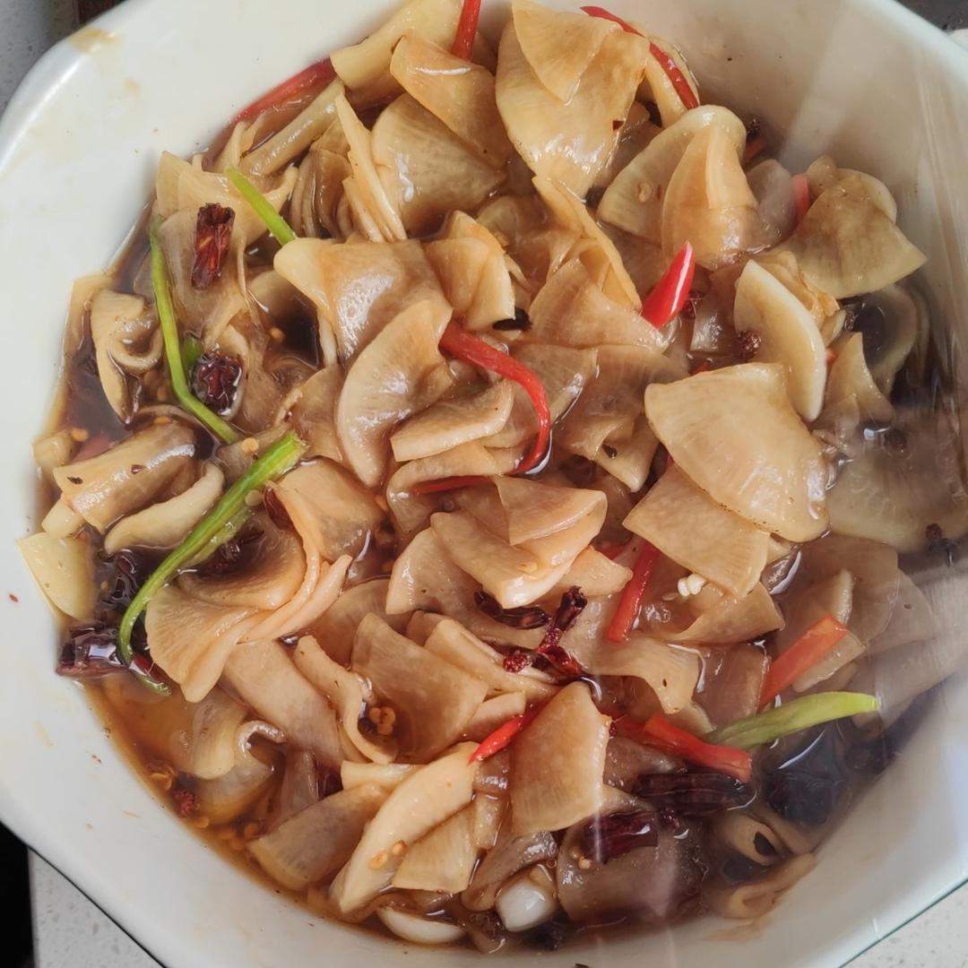 超下饭的“炝腌萝卜”