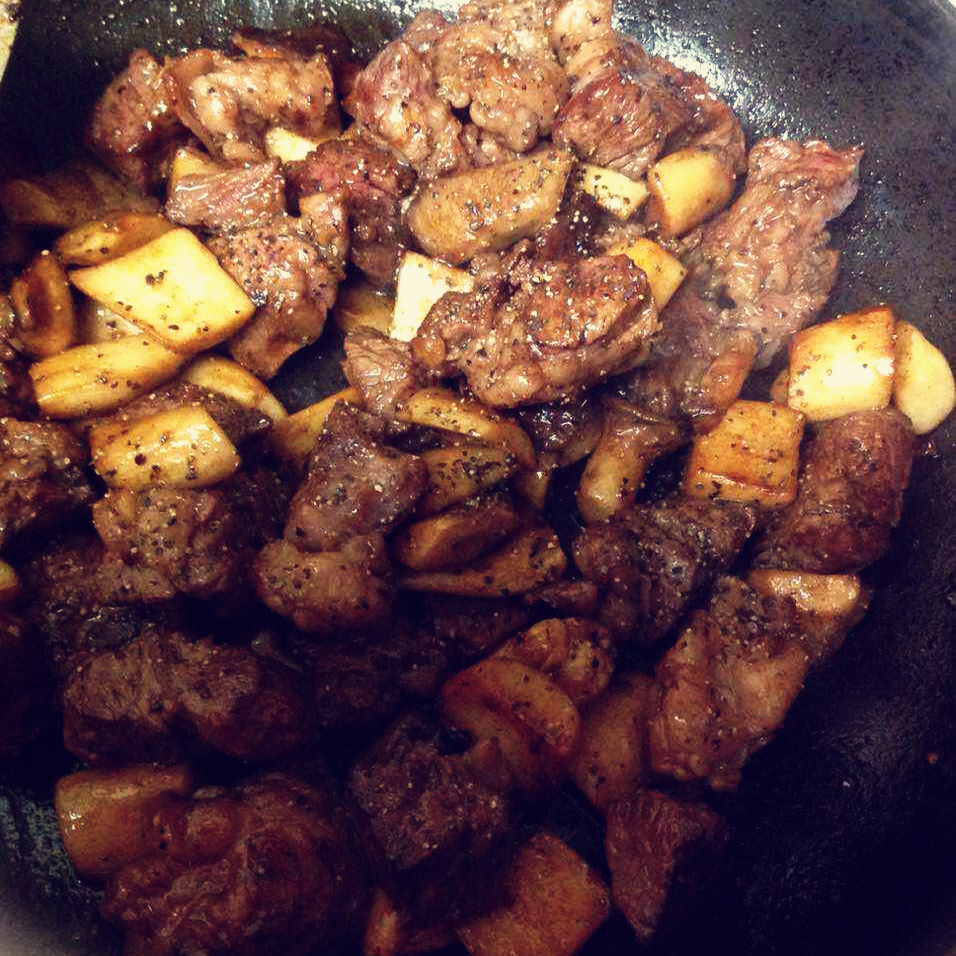 黑胡椒杏鲍菇牛肉粒